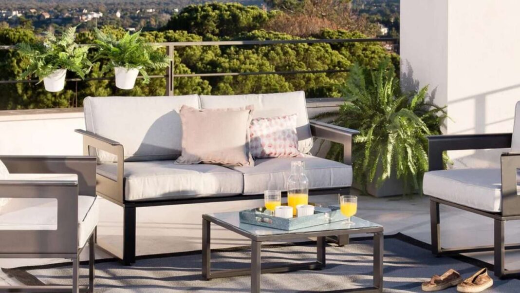 Arriva la bella stagione: si arreda la terrazza
