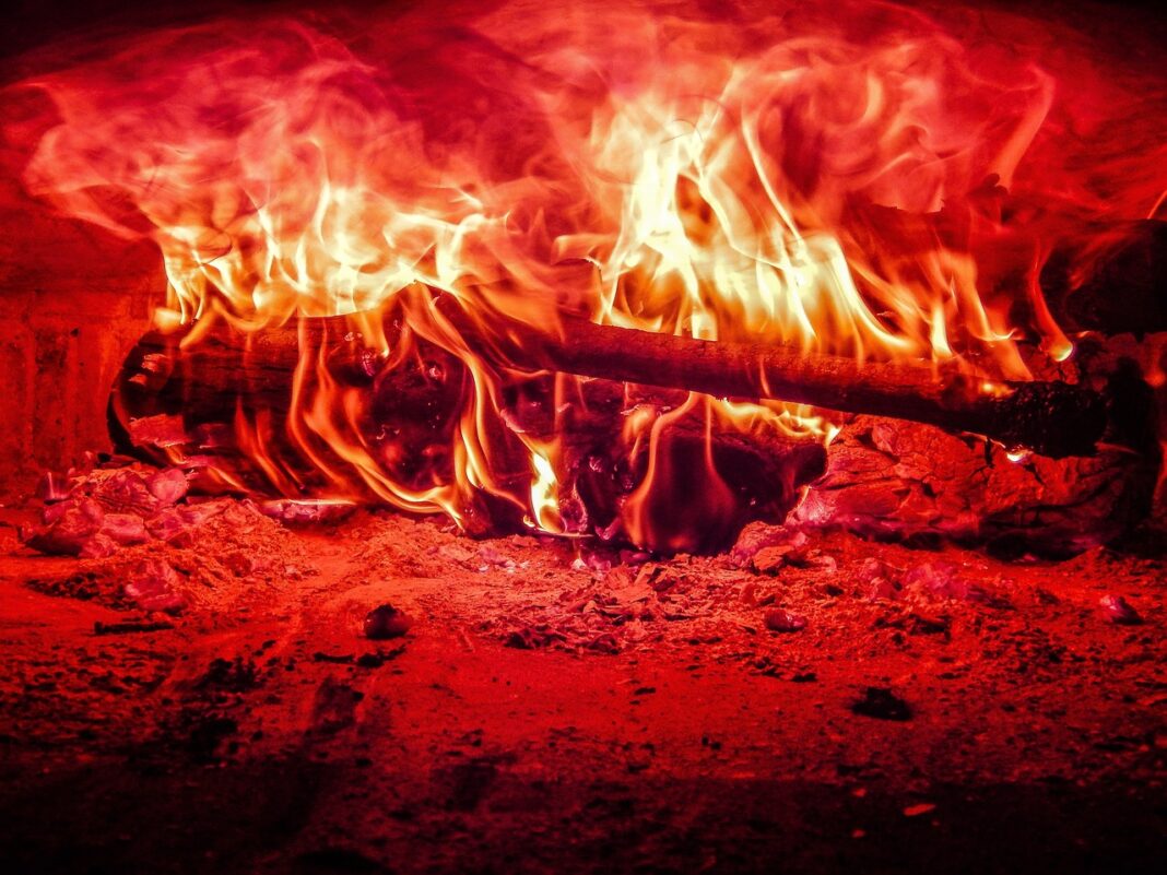 Forno a legna - Foto Maurizio en Pixabay