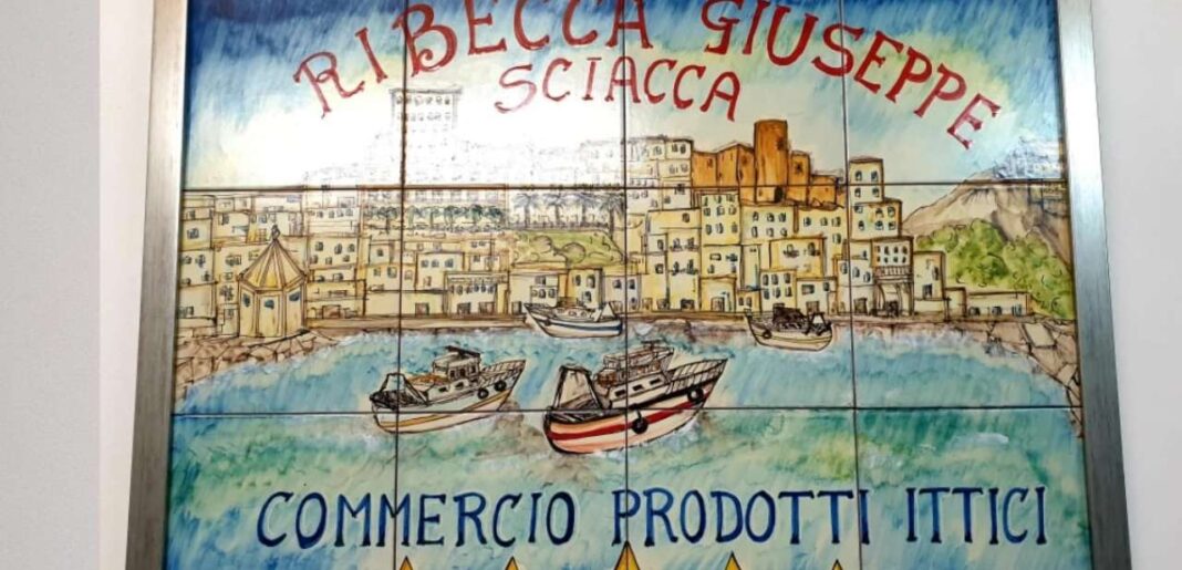 la targa dell'azienda