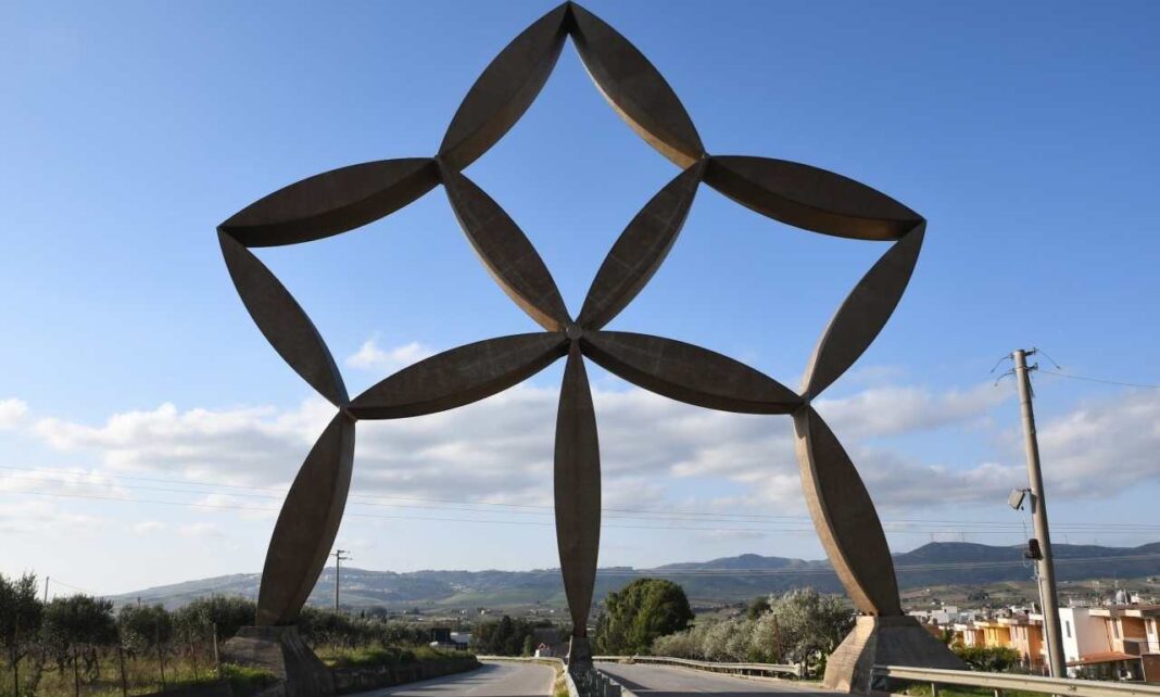 Gibellina Capitale Italiana dell’Arte Contemporanea 2026: il museo a cielo aperto che racconta il Made in Italy creativo