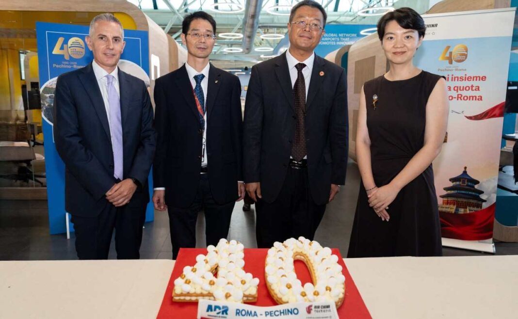 Air China celebra 40 anni della rotta Roma-Pechino: il volo che unisce Italia e Cina dal 1986